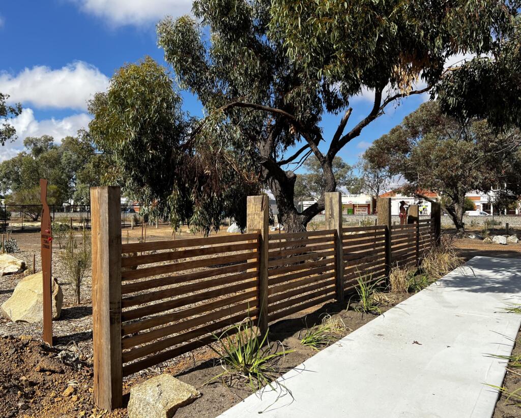 Fence & Footpath
